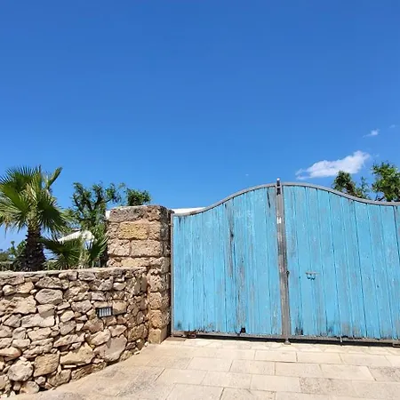 ヴィラ Torre Del Pizzo